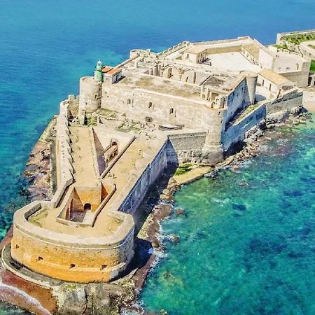 Independent Room Near Ortigia Island Syracuse Ngoại thất bức ảnh